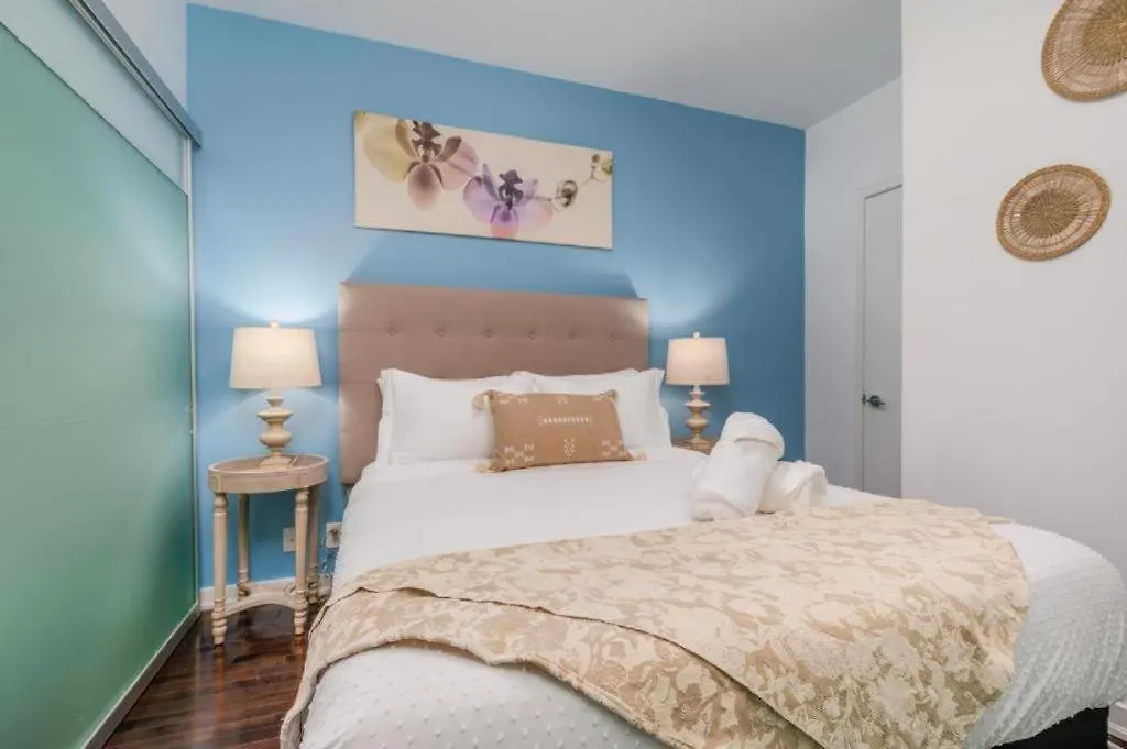 Downtown Suites Toronto Apartment